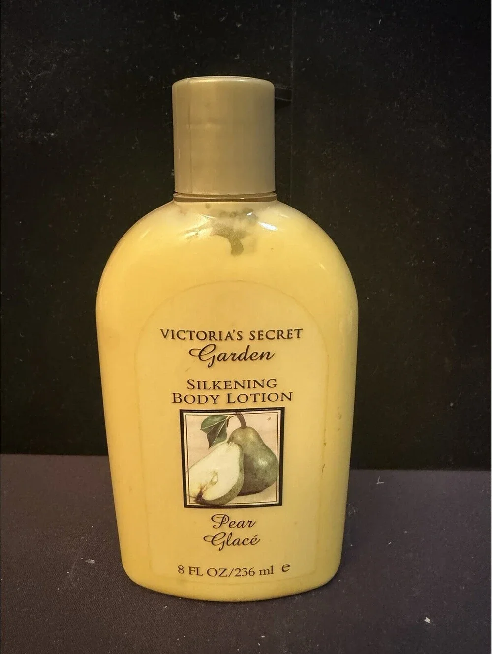 Victoria's Secret PEAR GLACE Skin Silkening Body Lotion 8 oz Vintage